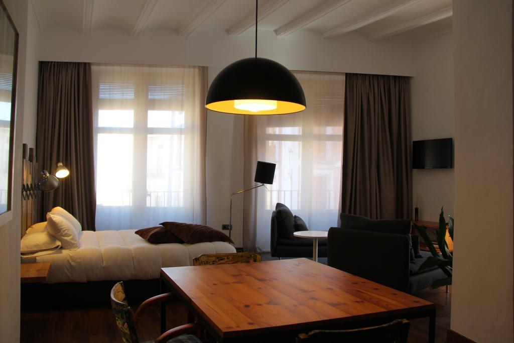 Las Coles Apartasuites Xàtiva Стая снимка