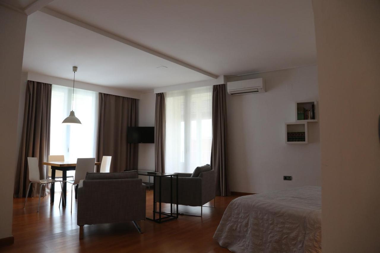 Las Coles Apartasuites Xàtiva Екстериор снимка